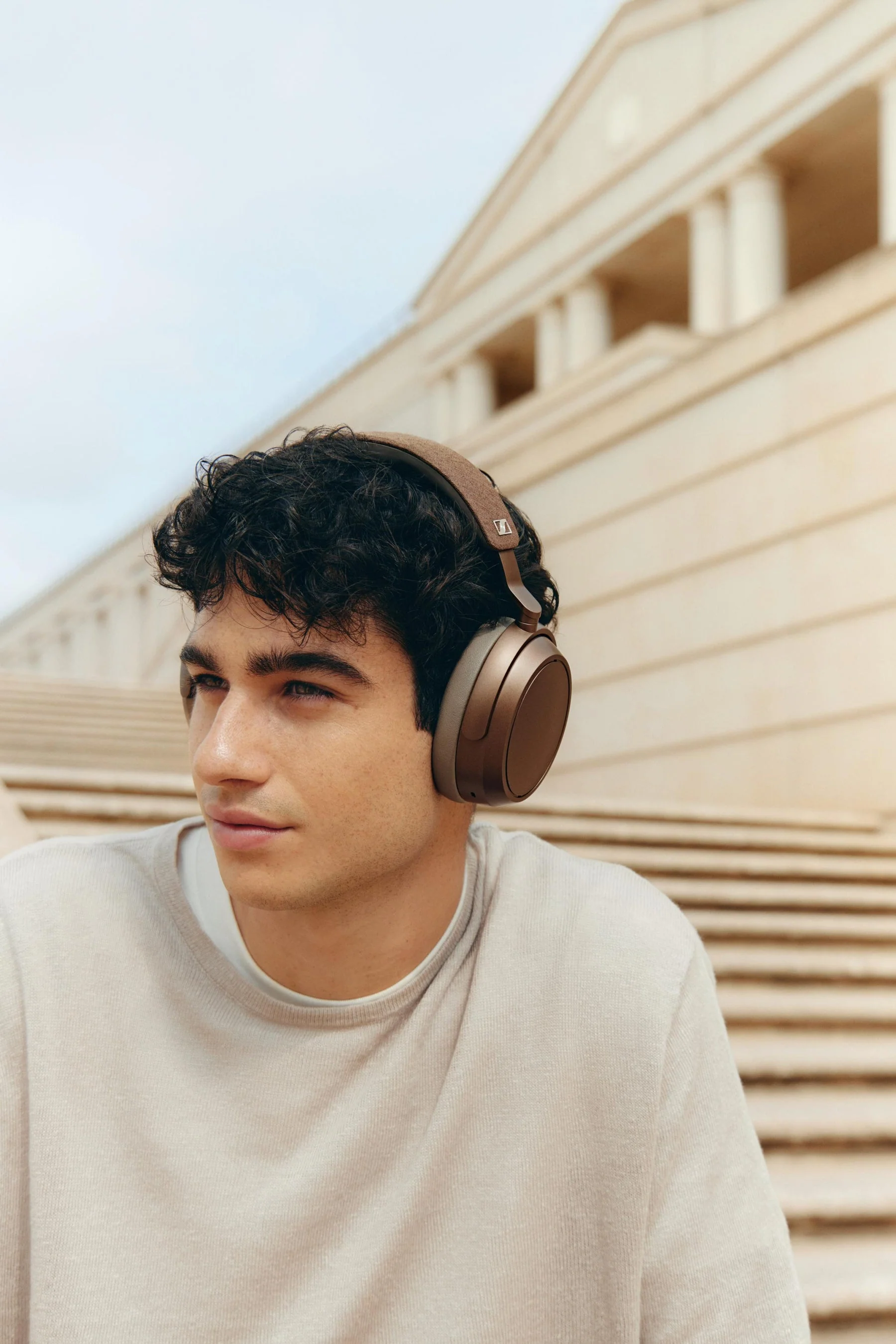 MOMENTUM 4 Wireless - Image 27