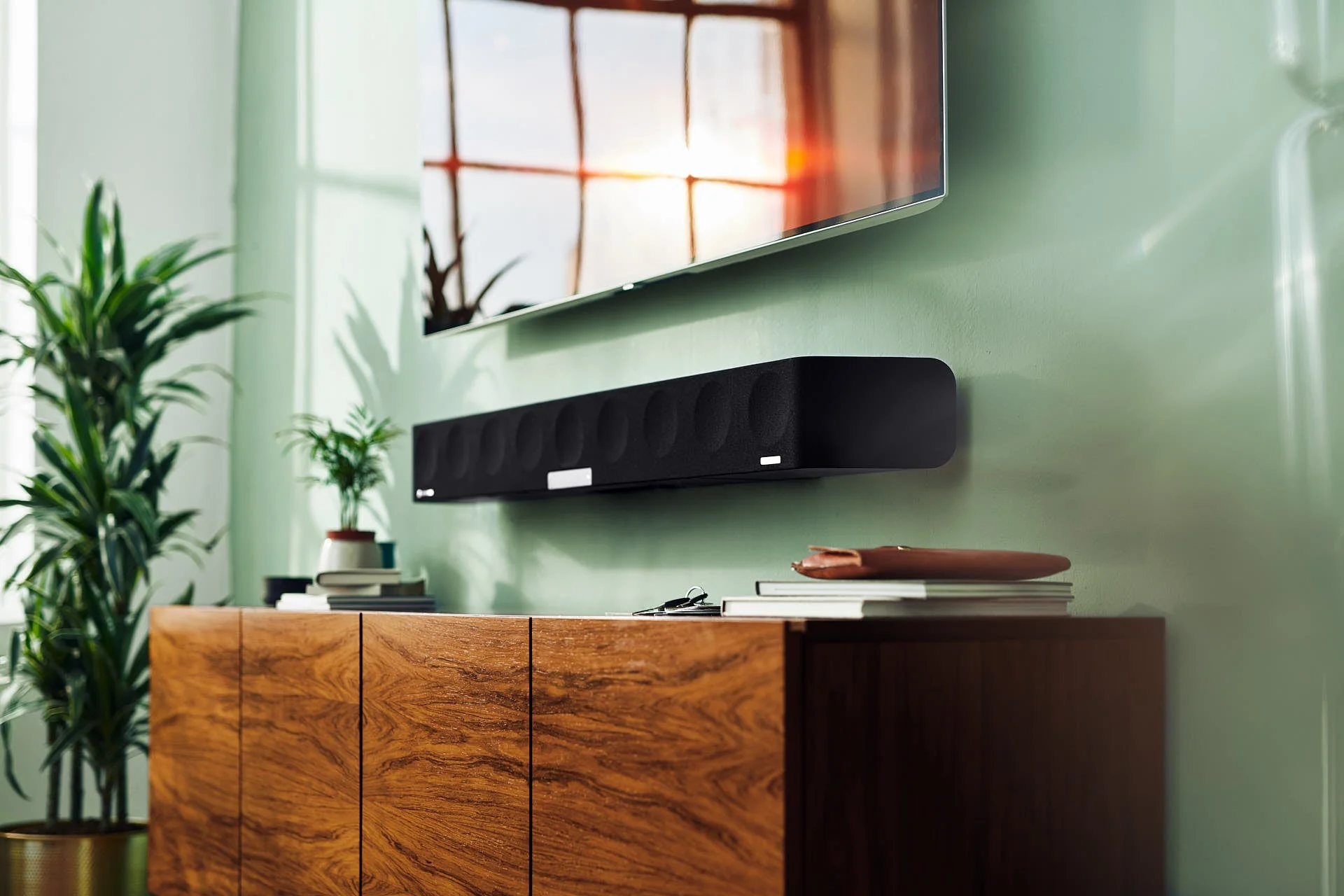 AMBEO Soundbar Max - Image 5